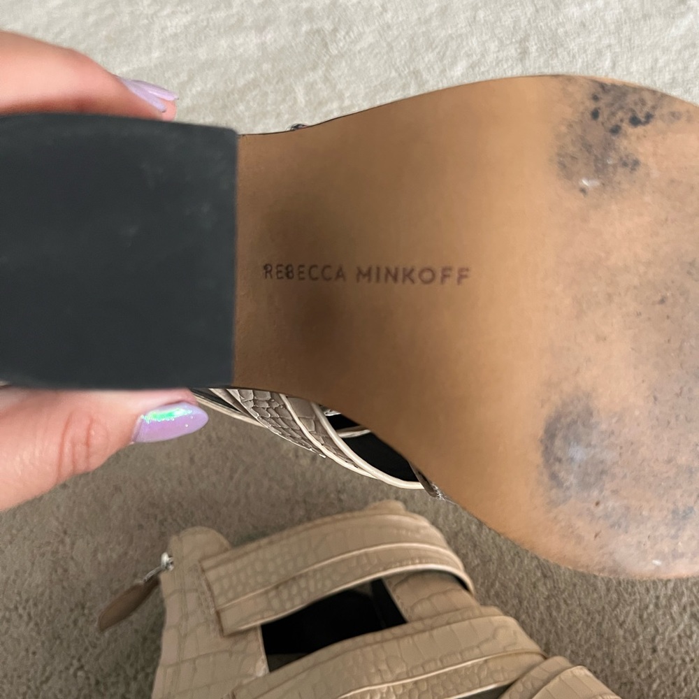 Rebecca Minkoff Women’s Seavie Buckle Strap Clay Leather Ankle Bootie size 9 EUC - Picture 10 of 11